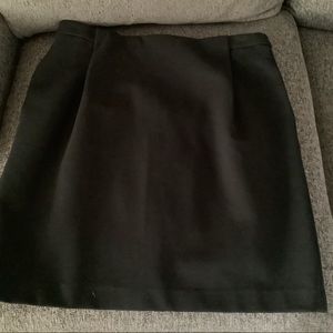 Women”s black skirt